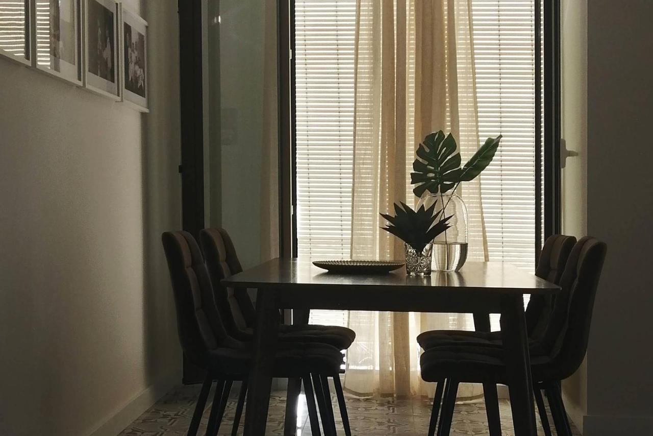 Apartamento Turistico El Soportal De La Plaza Daimiel Exterior photo